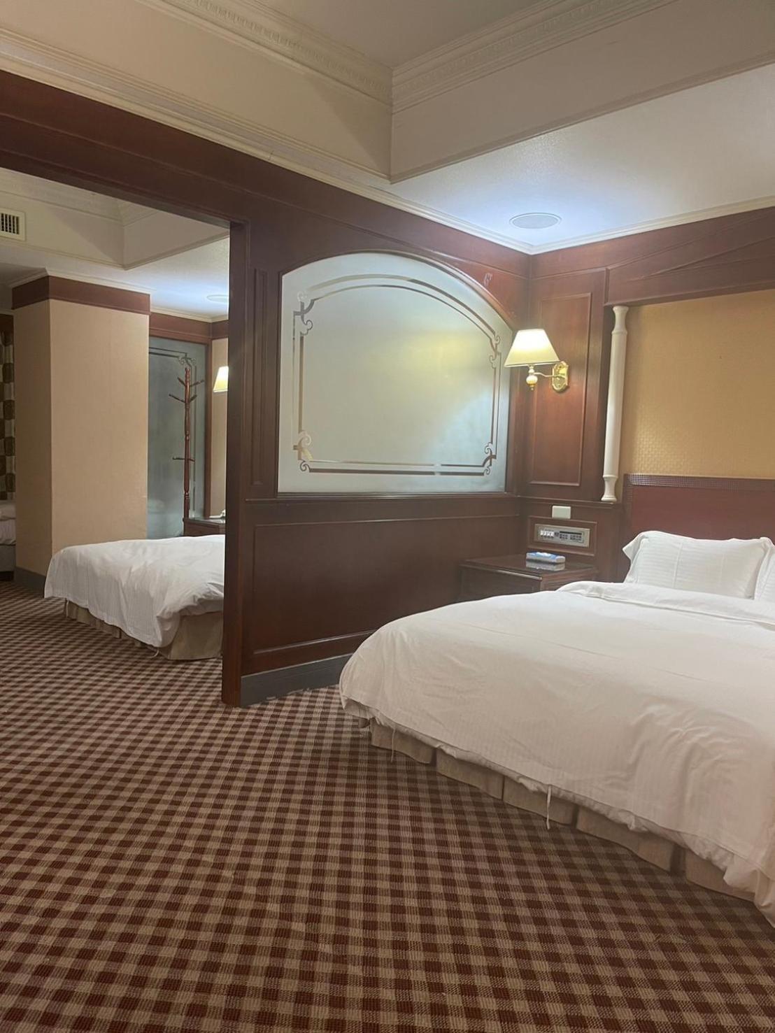 Duke Business Hotel Taoyuan Dış mekan fotoğraf